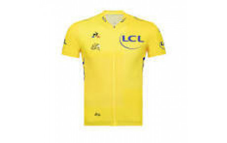 En jaune sur le Tour